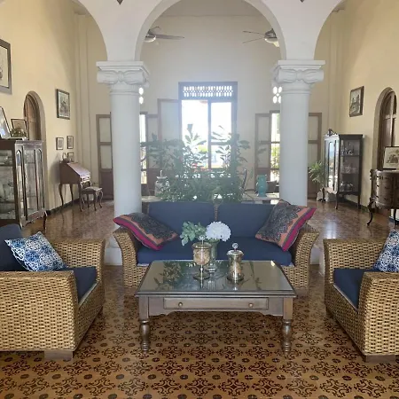 Casa Bustamante Boutique Hotel 4*